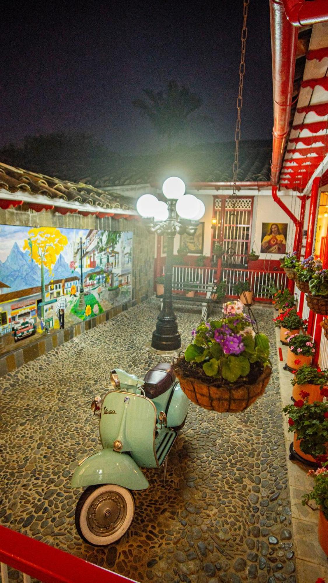 Hotel La Casona 2*
