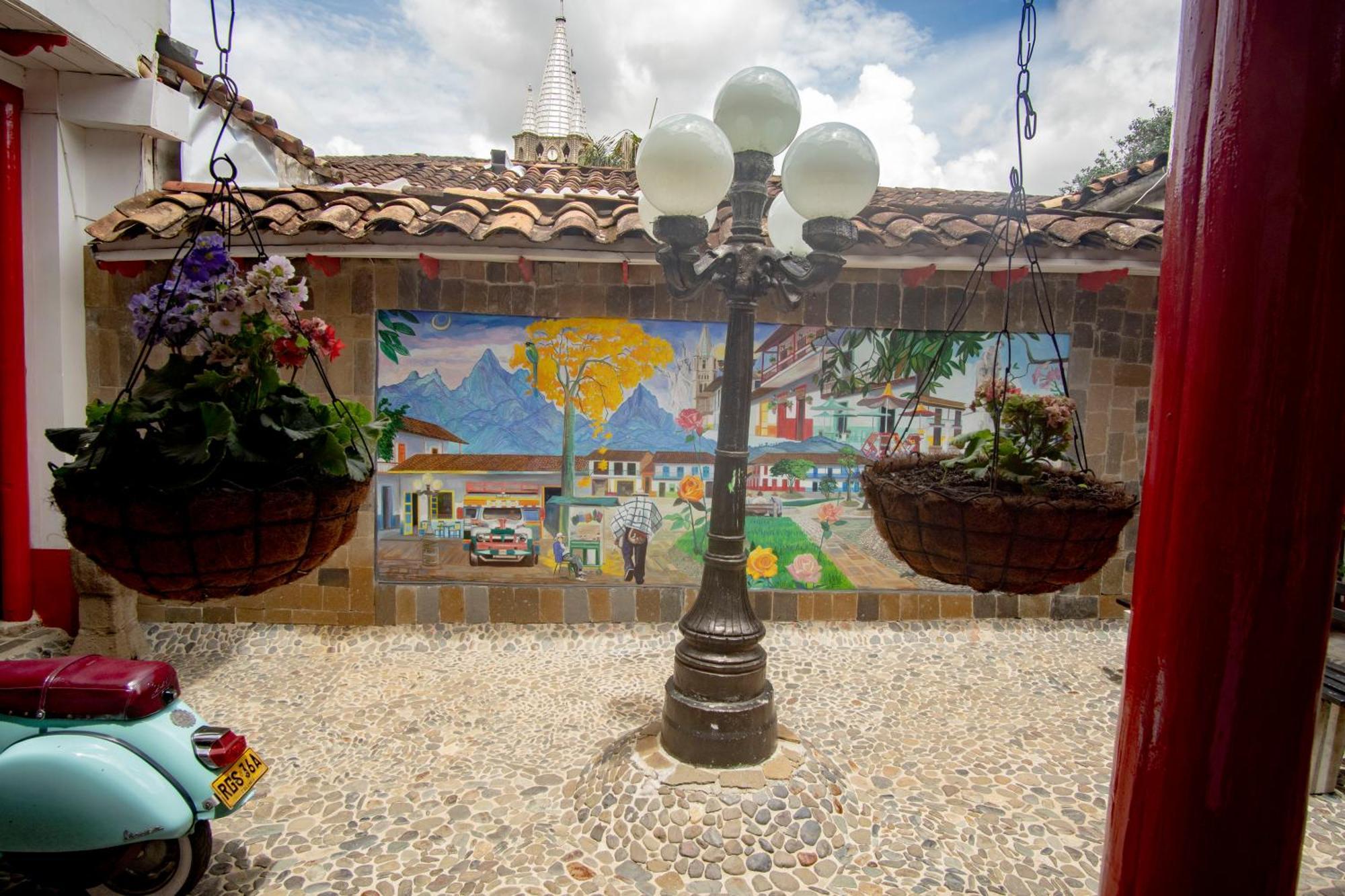 La Casona Hotel