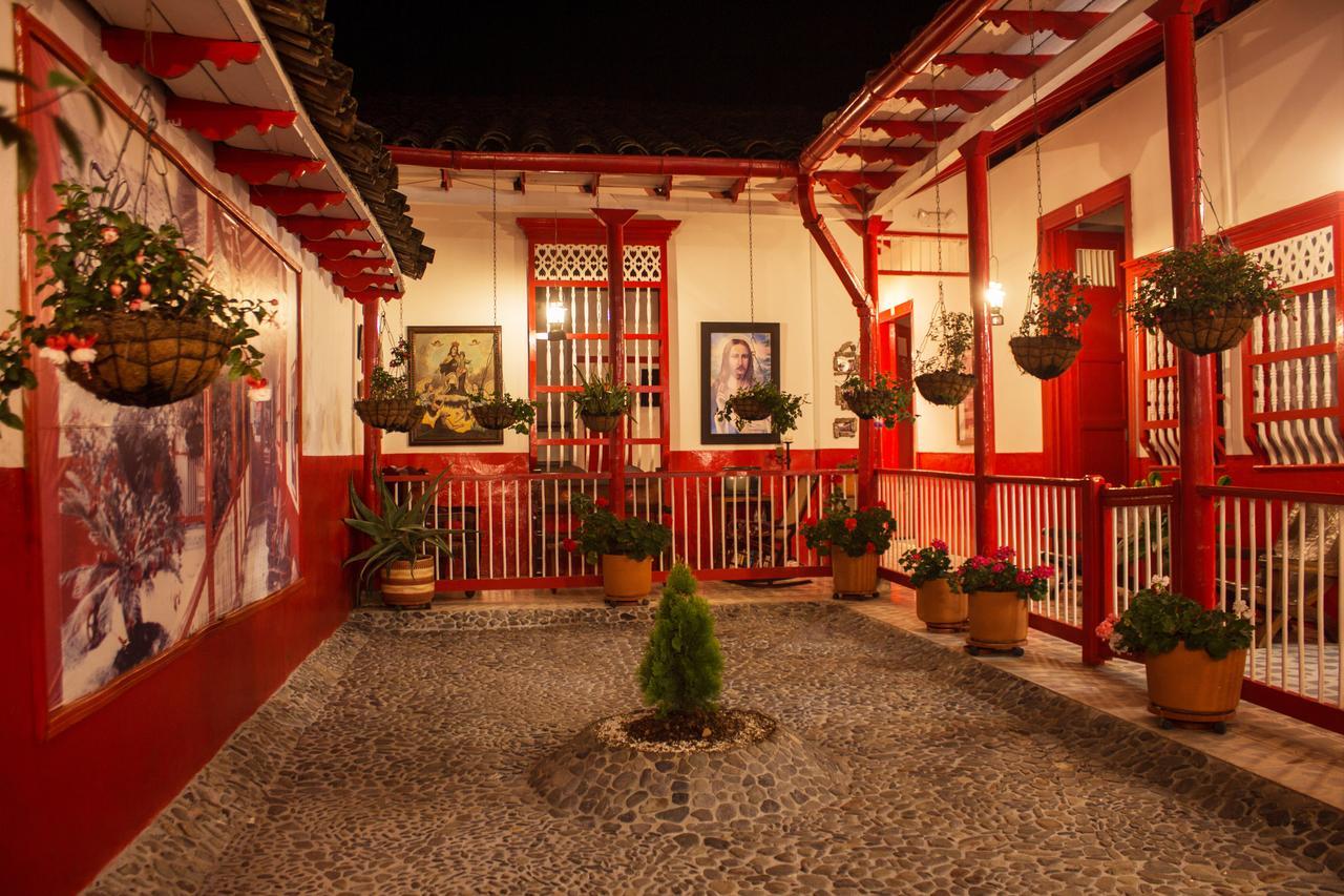 Hotel La Casona 2*