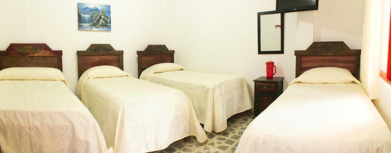 La Casona Hotel 2*